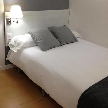 Hotel Hostalin Diputacion Barcelona